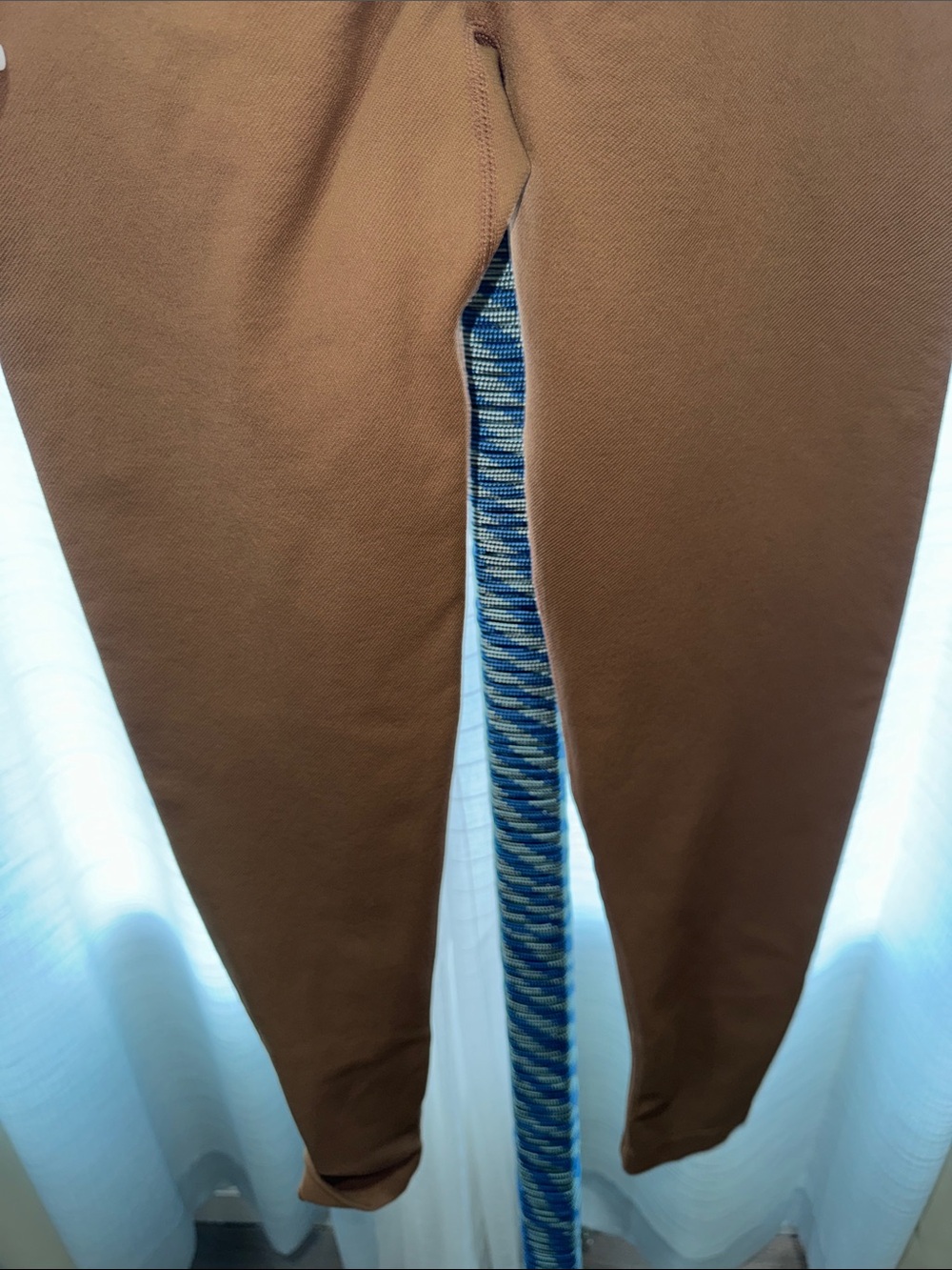 OQQ - Brown Seamless Cinched Leggings Size Small - Picture 14 of 14